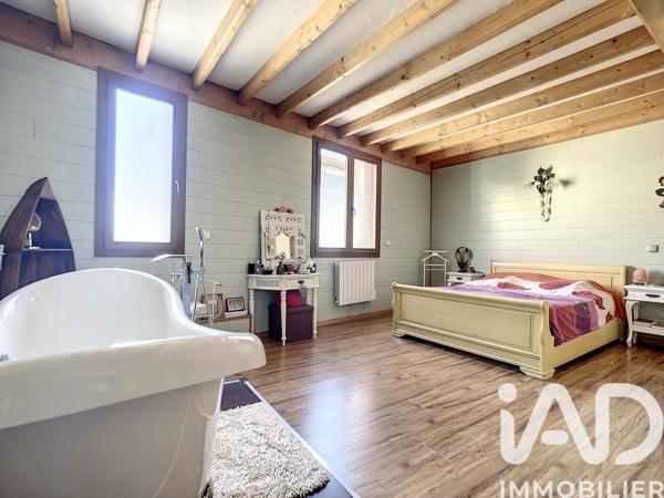 Maison à vendre 5 pièces 122 m² Fleury