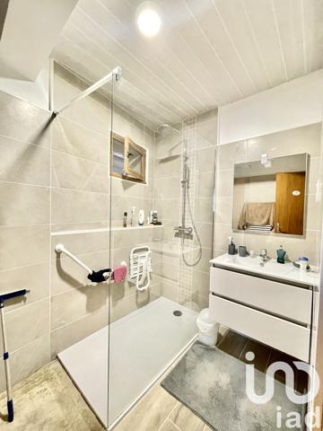 Appartement 4 pièces de 92 m² à Balaruc-les-Bains (34540)