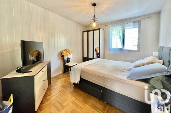 Appartement 4 pièces de 92 m² à Balaruc-les-Bains (34540)