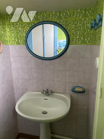 Proche commerces et écoles, 