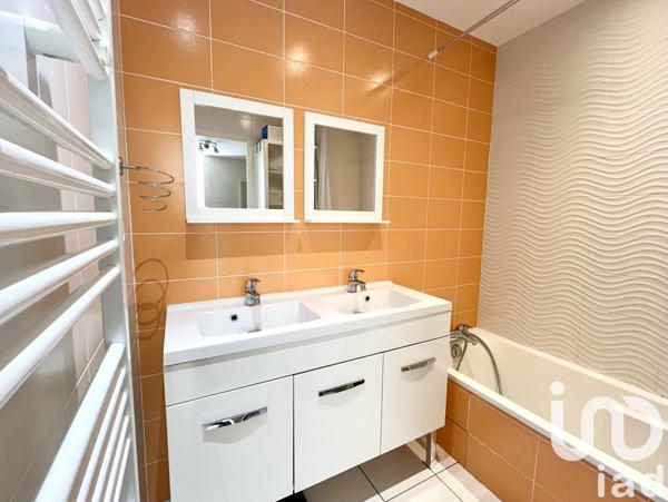 Maison à vendre 5 pièces 135 m² Décines-Charpieu