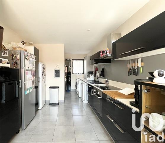 Maison à vendre 5 pièces 135 m² Décines-Charpieu