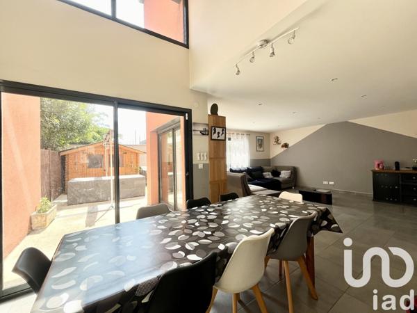 Maison à vendre 5 pièces 135 m² Décines-Charpieu