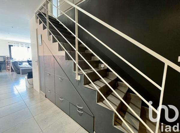 Maison à vendre 5 pièces 135 m² Décines-Charpieu