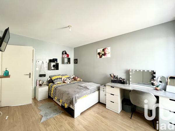 Maison à vendre 5 pièces 135 m² Décines-Charpieu