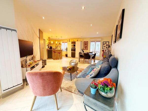 Appartement d’Exception – Dernier Étage – Terrasse – Le Mans Gare Sud 90 m²