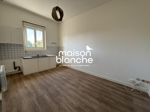 APPARTEMENT AU CENTRE VILLE DE COUTRAS