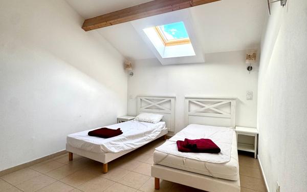 Appartement à vendre    5 pièces • 93,79 m2 Oletta