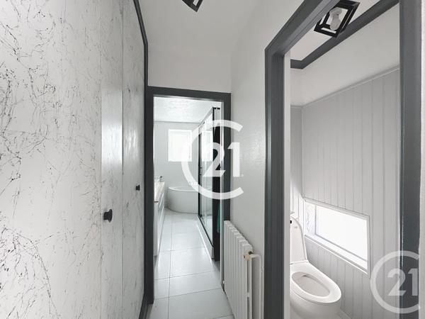 Maison à vendre  7 pièces - 216,50 m2 BOUTIERS ST TROJAN - 16