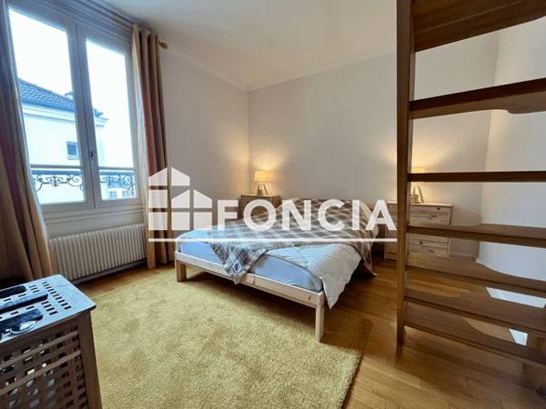 Location Appartement meublé 2 pièces 36.59 m² - 6 BIS RUE DE LA PAROISSE Versailles 78000