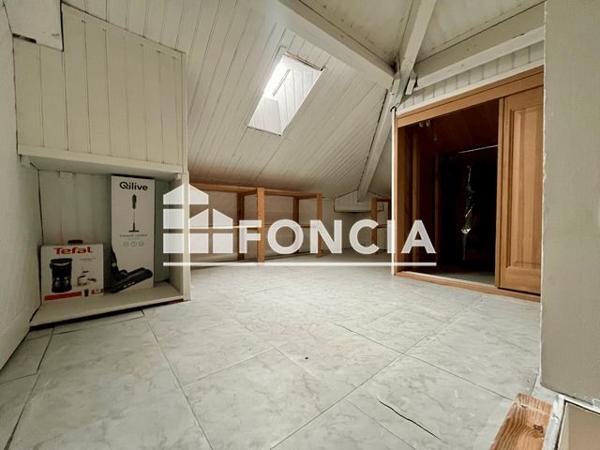 Location Appartement meublé 2 pièces 36.59 m² - 6 BIS RUE DE LA PAROISSE Versailles 78000