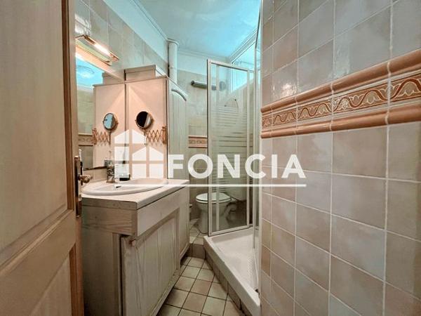 Location Appartement meublé 2 pièces 36.59 m² - 6 BIS RUE DE LA PAROISSE Versailles 78000