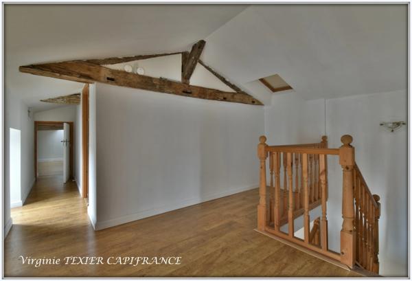 Dpt Charente Maritime (17), à vendre SAINT JEAN D'ANGELY maison P6 de 168 m² - Terrain de 781,00 m²