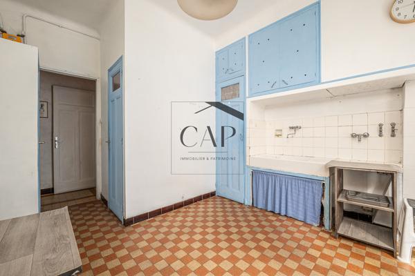 Marseille (13007) grand type 2 saint Victor Endoume