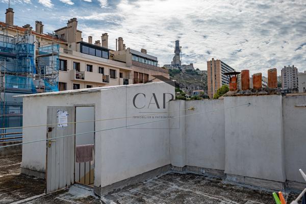 Marseille (13007) grand type 2 saint Victor Endoume