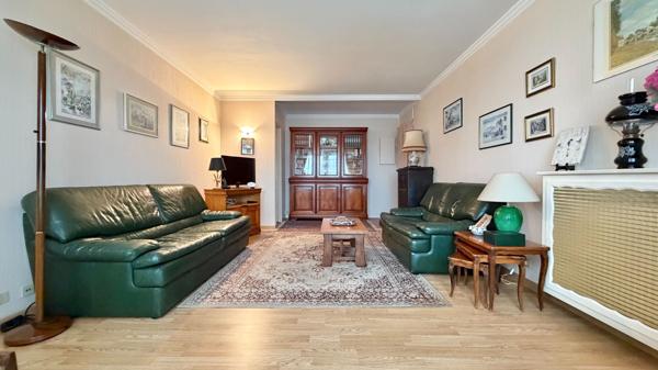 Appartement Corbeil Essonnes 3 pièce(s) 70 m2 - DPE C - PLACE DE PARKING - CAVE