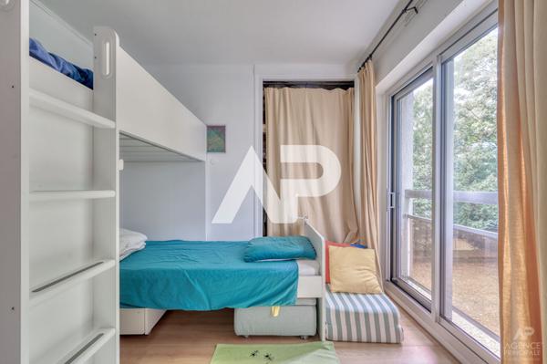 Appartement Rueil Malmaison 4 pièce(s) 76,1 m2 €395 000 ** - Référence 19629