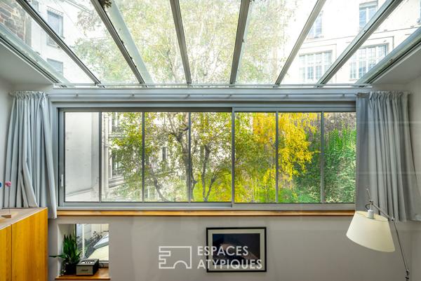 Atelier d’artiste en duplex au dernier étage