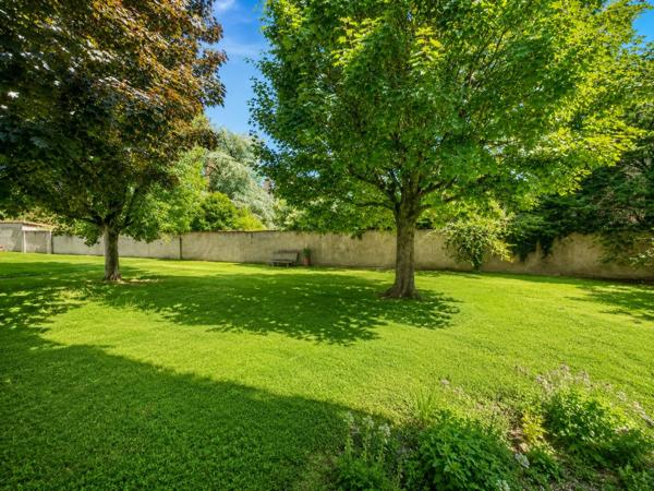 Appartement à VILLEURBANNE (69100)