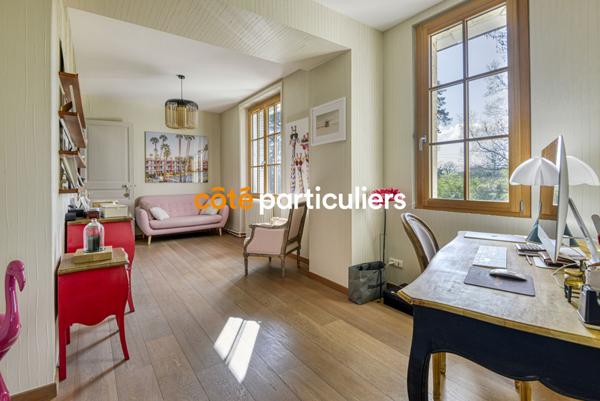 Vente Maison de maître394 m² - 12 Pièces - BASSE GOULAINE (44115)