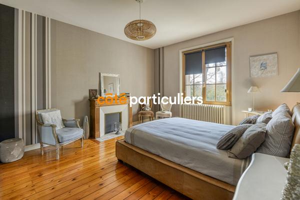 Vente Maison de maître394 m² - 12 Pièces - BASSE GOULAINE (44115)