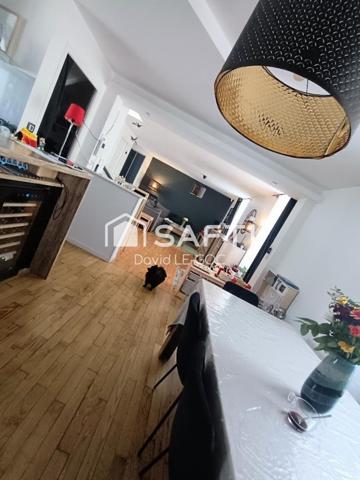 Concarneau  Appartement T4 duplex avec terrasse et cour, en plein centre-ville de Concarneau