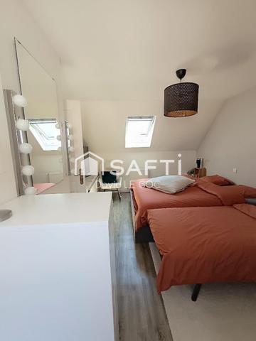 Concarneau  Appartement T4 duplex avec terrasse et cour, en plein centre-ville de Concarneau