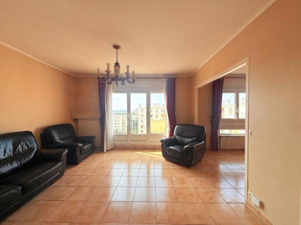 Houilles appartement 4 pièces, 2 chambres 229 000 € **  - Référence  962