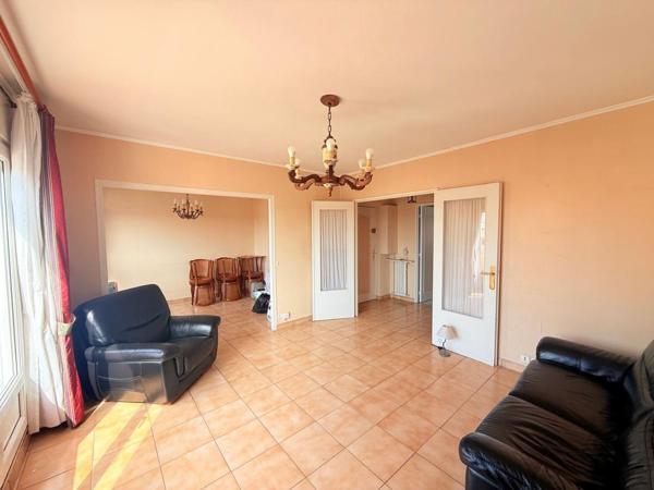 Houilles appartement 4 pièces, 2 chambres 229 000 € **  - Référence  962