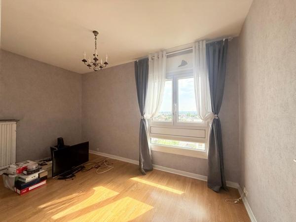 Houilles appartement 4 pièces, 2 chambres 229 000 € **  - Référence  962