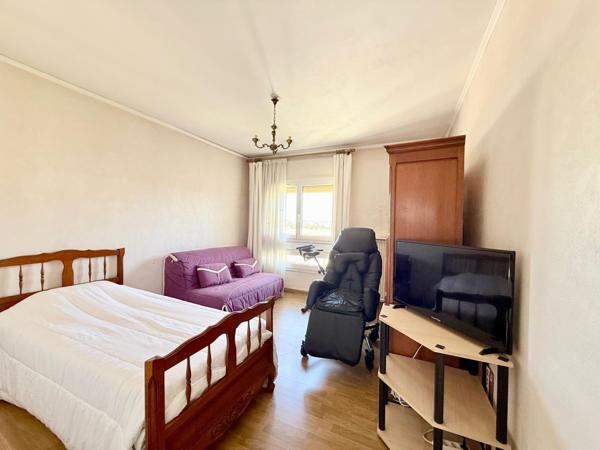 Houilles appartement 4 pièces, 2 chambres 229 000 € **  - Référence  962
