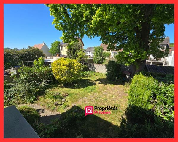 93370 MONTFERMEIL - Maison 6 pièces 120 m² de surface habitable  - 3  Chambres - 1 Bureau - Garage -Jardin