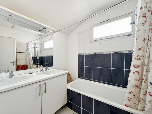 Maison 4 pièces - 94 m²