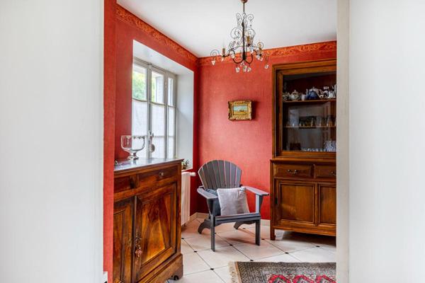 Propriété en pierres ciselées au charme authentique
