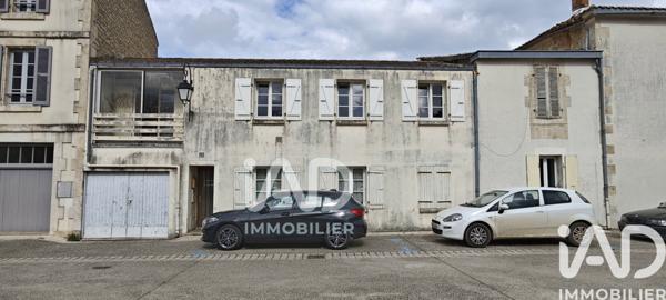 Immeuble à vendre 88 m² Fontenay-le-Comte