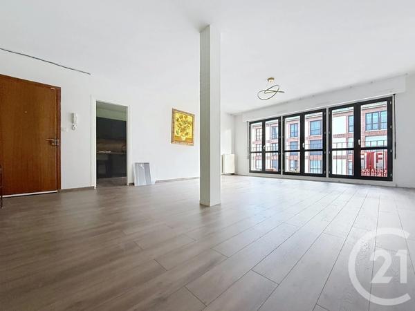 Appartement à vendre  6 pièces - 122 m 2   TROYES  - 10