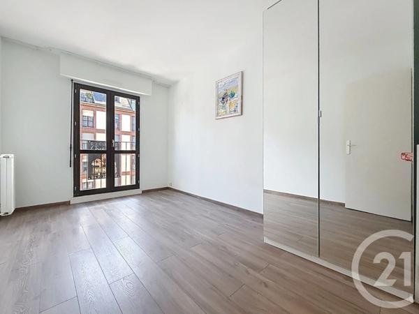 Appartement à vendre  6 pièces - 122 m 2   TROYES  - 10