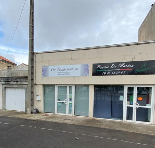 Angoulême. Deux locaux commerciaux loués avec 1 garage