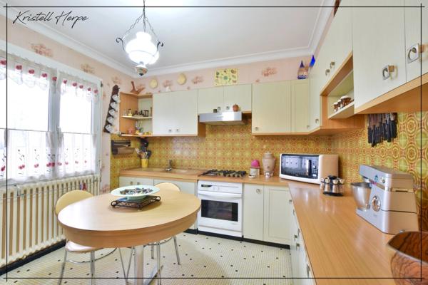 Dpt Loire Atlantique (44), à vendre NANTES maison de 164 m² - Terrain de 675,00 m²