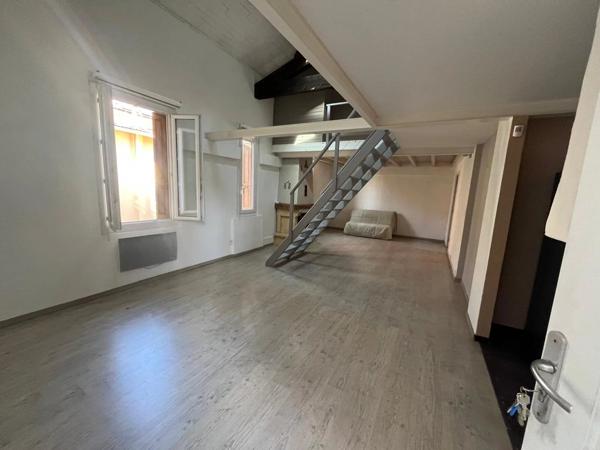 Vente                                                      Appartement
                        
                     4 pièces                      88 m2                     à Perpignan