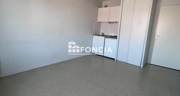 Location Studio 19.22 m² - La Roche-sur-yon 85000