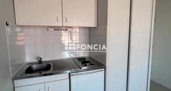 Location Studio 19.22 m² - La Roche-sur-yon 85000
