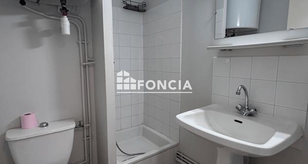 Location Studio 19.22 m² - La Roche-sur-yon 85000