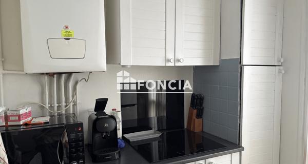 Location Appartement 2 pièces 49.99 m² - Bois-d'arcy 78390