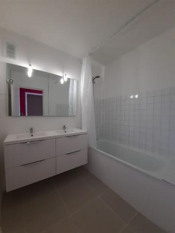 CHAMBRE EN COLOCATION SUR L'ILE DE NANTES