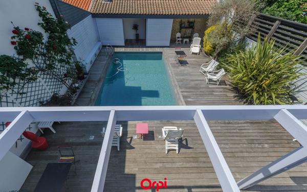 Maison à vendre    5 pièces •  La Rochelle