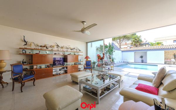 Maison à vendre    5 pièces •  La Rochelle