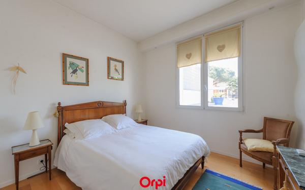 Maison à vendre    5 pièces •  La Rochelle