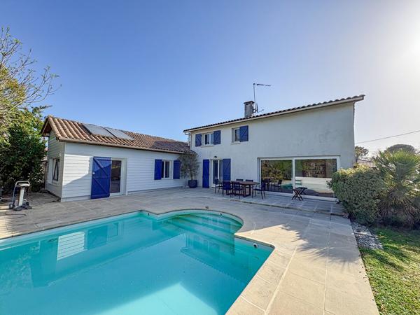 Maison Charmante maison familiale ! - 4 chambres - Le Haillan "Vignes de Bussac" 186 m²