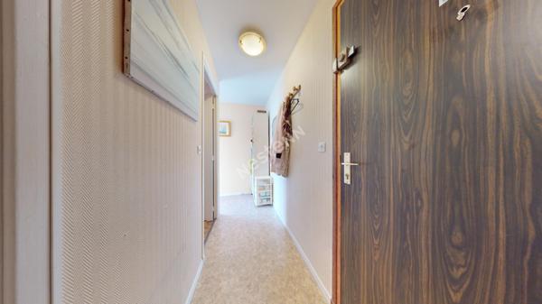 Appartement 2 pièces + Garage en supp.- Proche front de mer -Double EXPOSITION SUD-OUEST - DEUX GRANDS BALCONS - Très lumineux